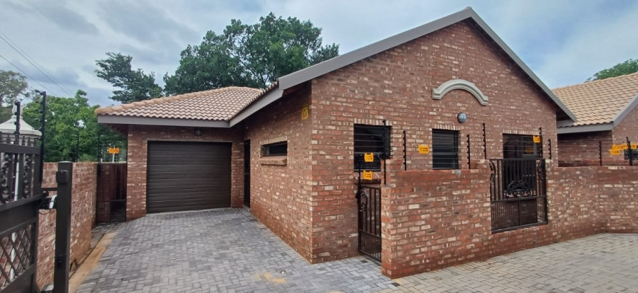 2 Bedroom Property for Sale in Die Bult North West